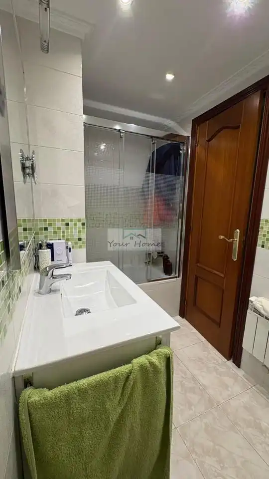 Piso con ascensor en venta en Reyes Católicos, imagen 38