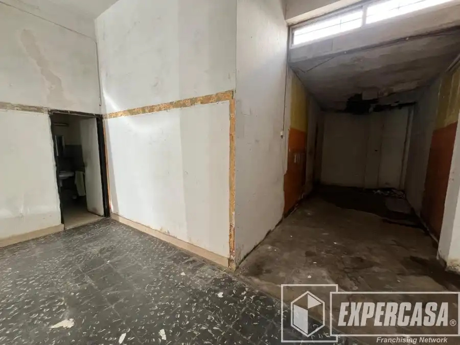 Gewerbefläche zum Verkauf in Camins al Grau, imagen 4