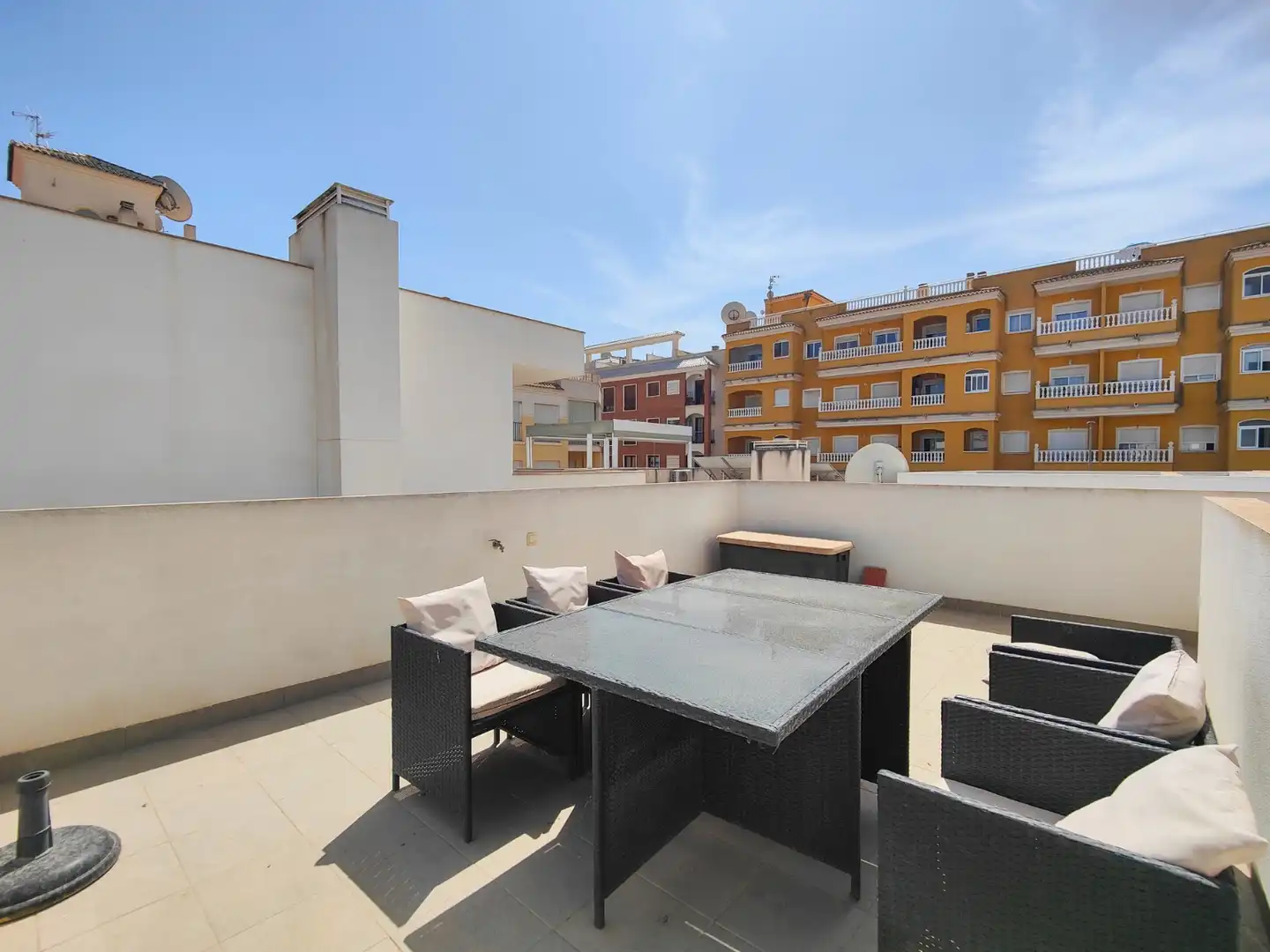 Casa aparellada amb piscina en venda a Formentera del Segura, imagen 59