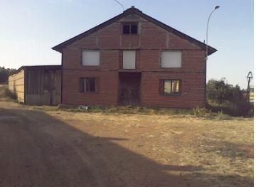 Casa o xalet en venda a Almanza