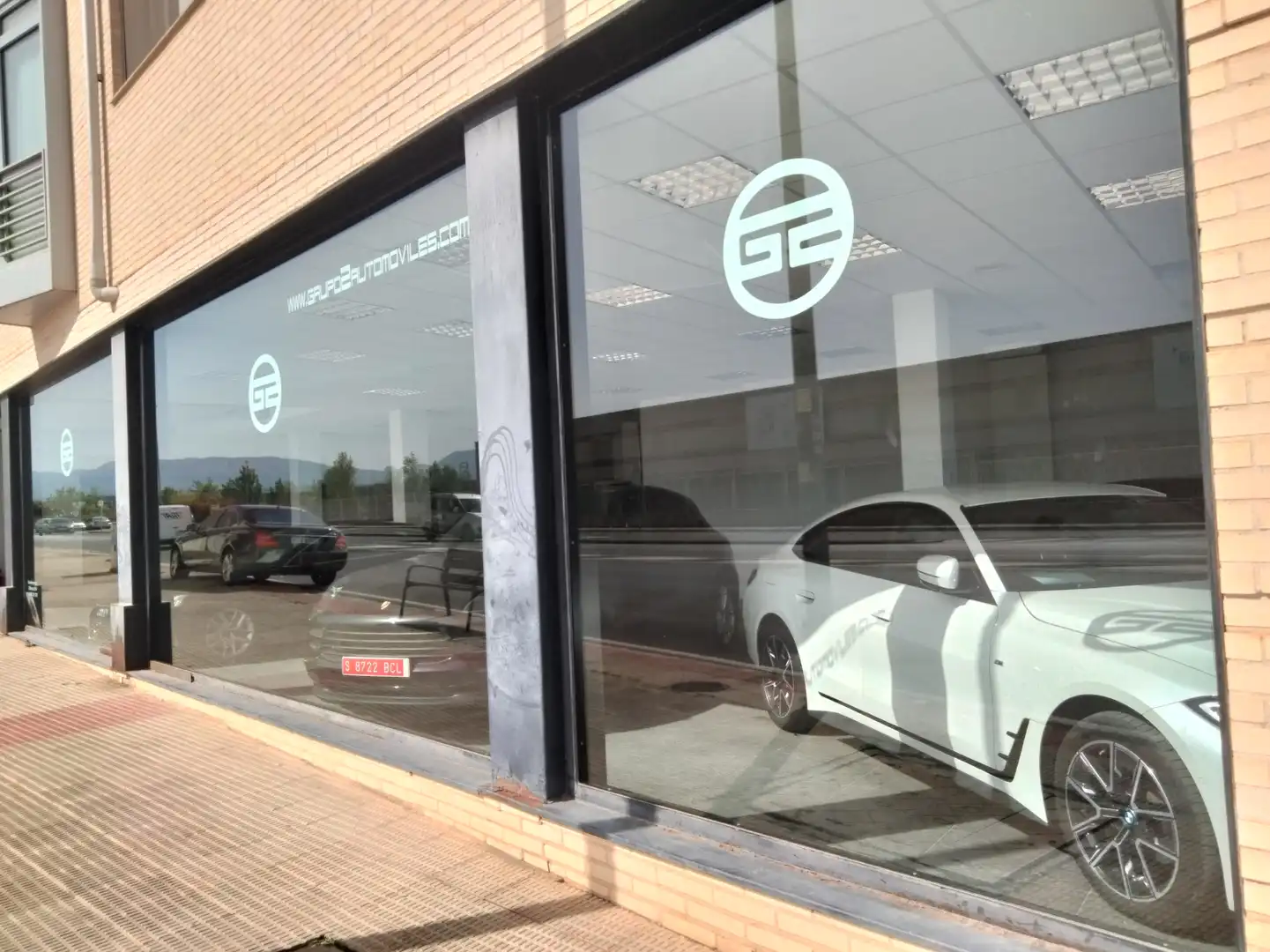 Local comercial de lloguer a Lardero - AVDA DE MADRID