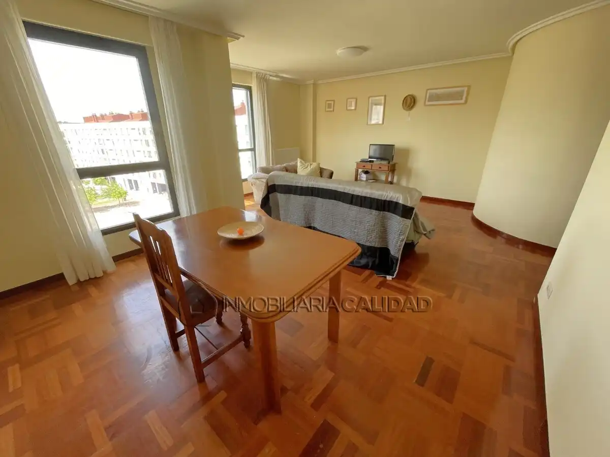Bedroom of Flat for rent in Burgos  with Heating and Furnished