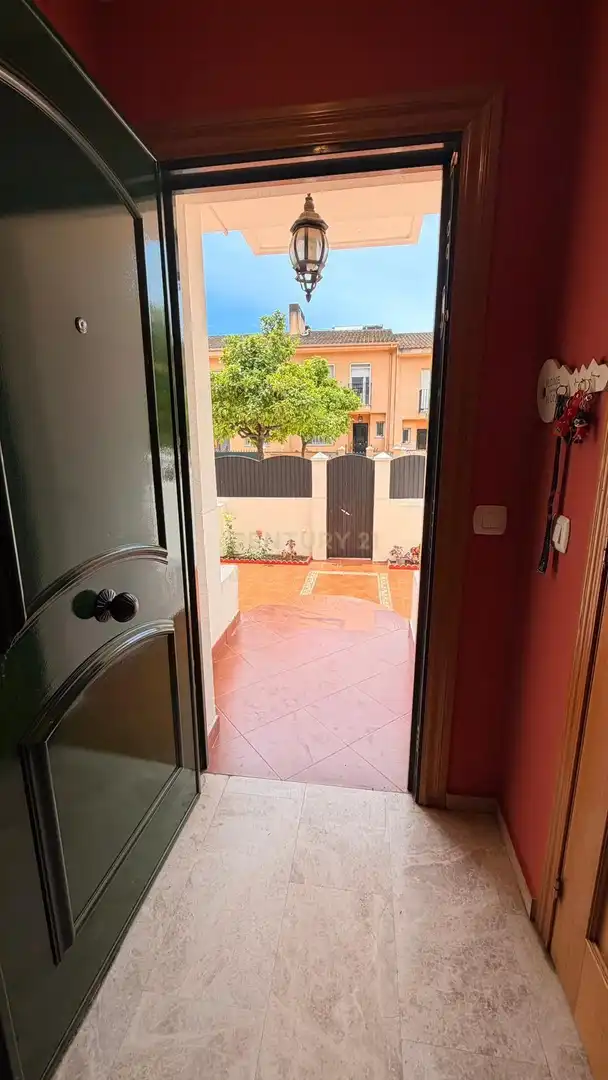 Detached homes for sale in Málaga  with Air Conditioner, Storage room and Swimming Pool