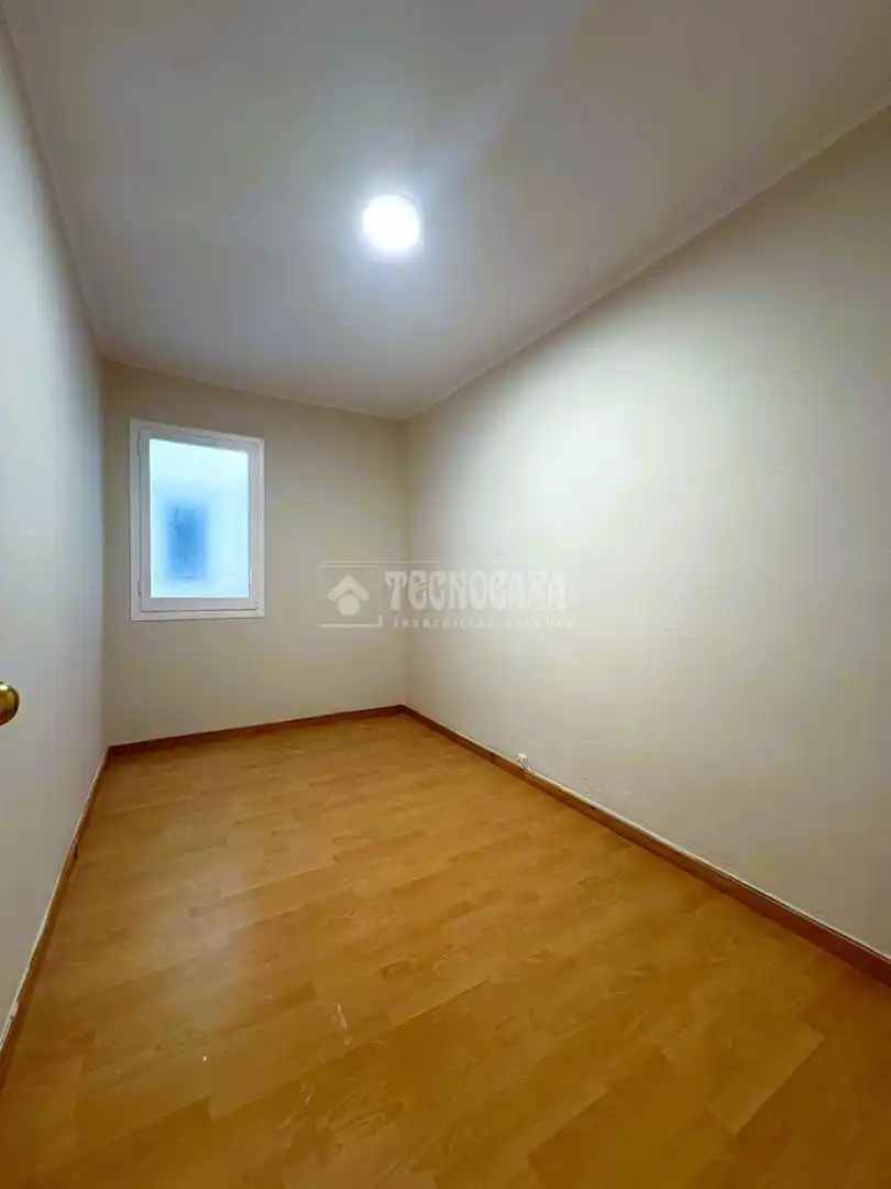 Bedroom of Flat for sale in Barcelona  with Terrace