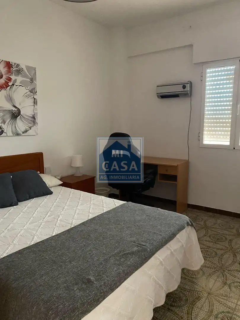 Habitación de Piso de alquiler en Mérida con Calefacción, Amueblado y Balcón