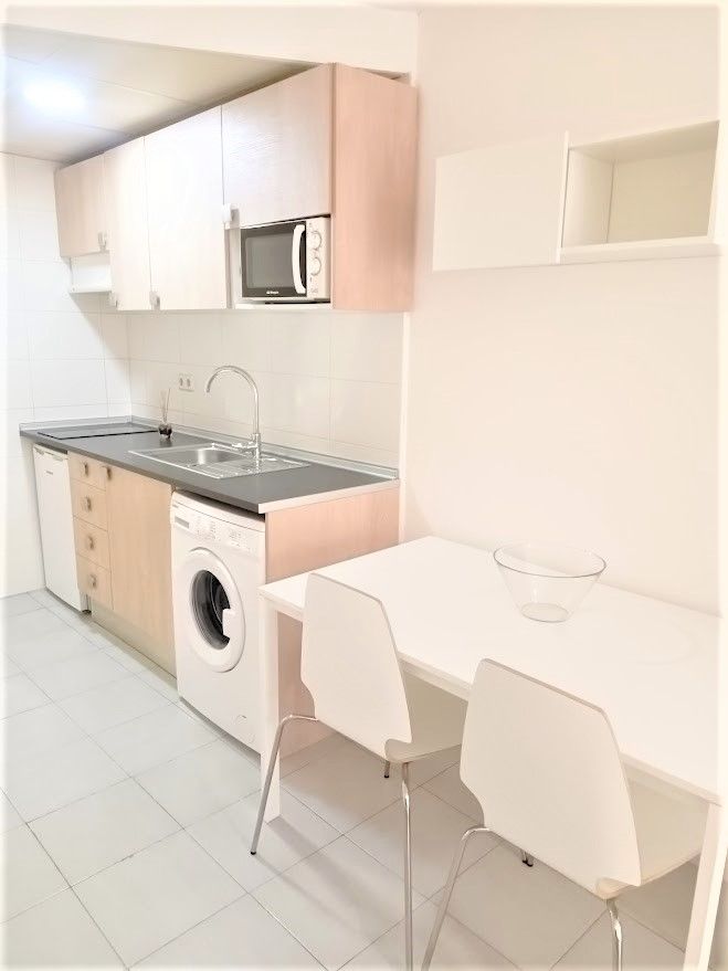 Estudi de lloguer a Carrer Plateria, Centre Històric