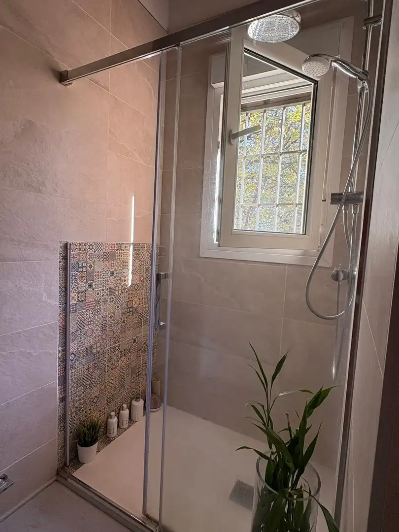 Baño de Casa o chalet en venta en Villanueva de la Vera con Aire acondicionado y Jardín privado