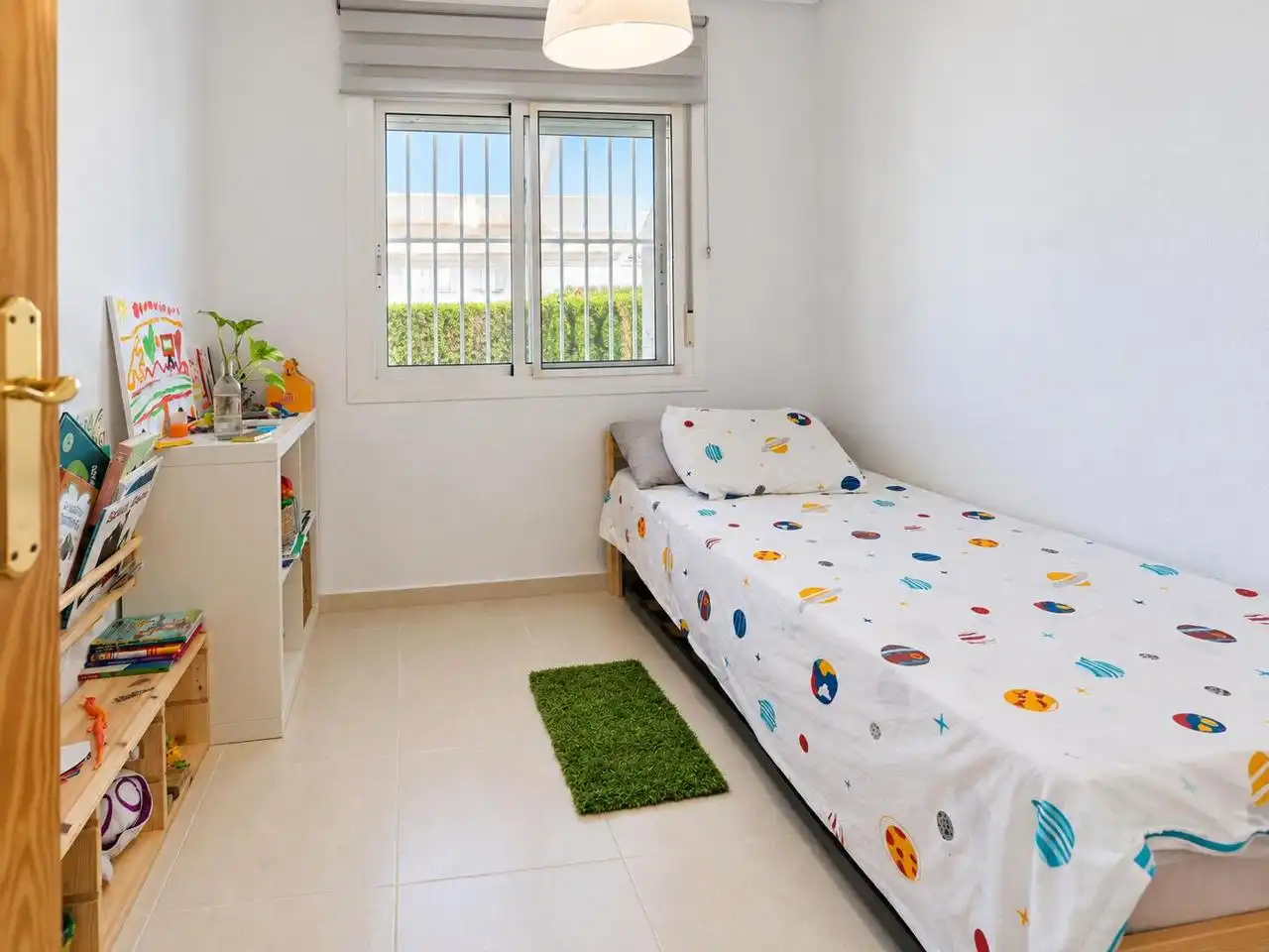 Casa aparellada amb piscina en venda a Calle de Creta, imagen 16