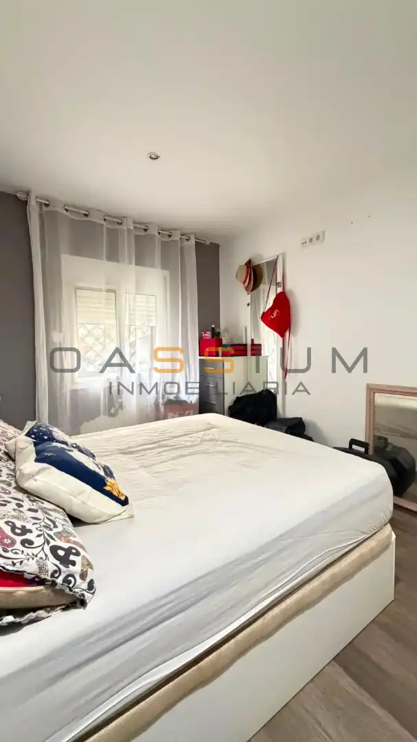 Flat for sale in Carrer Vint-I-Quatre, imagen 8