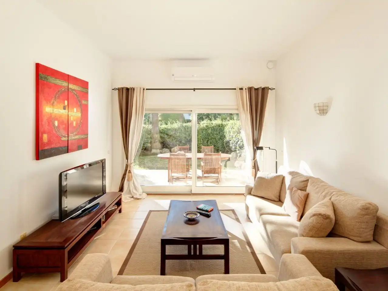 Habitatge amb jardí en venda a Calle Delfín 13, imagen 4
