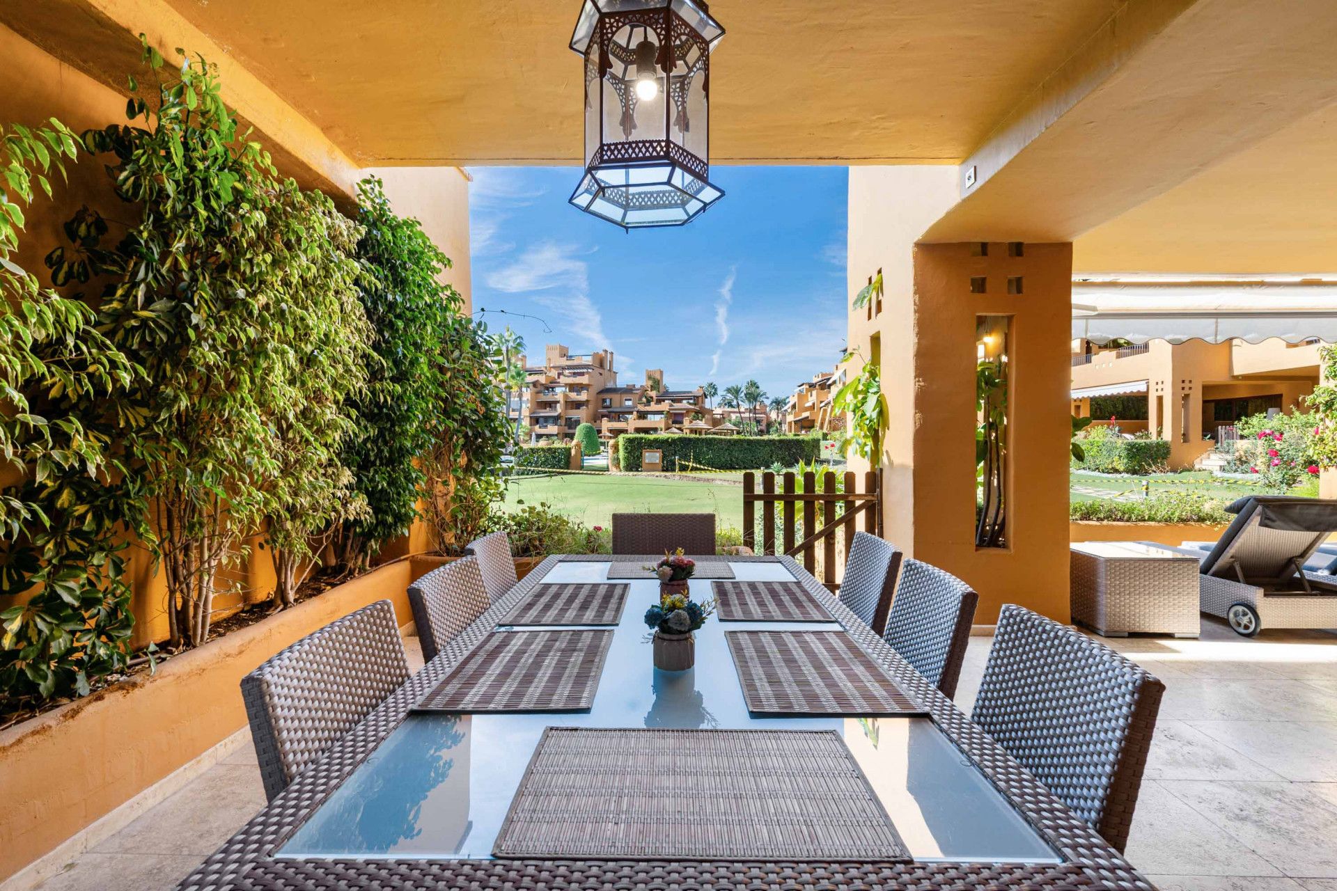 Terrassa de Planta baixa de lloguer en Estepona amb Aire condicionat, Terrassa i Piscina