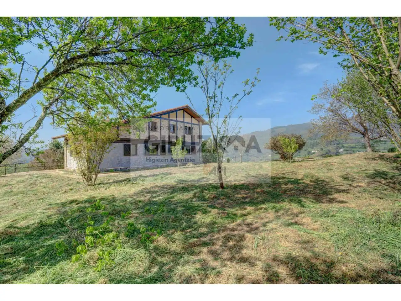 Casa o chalet en venta en Tolosa con Calefacción, Jardín privado y Terraza