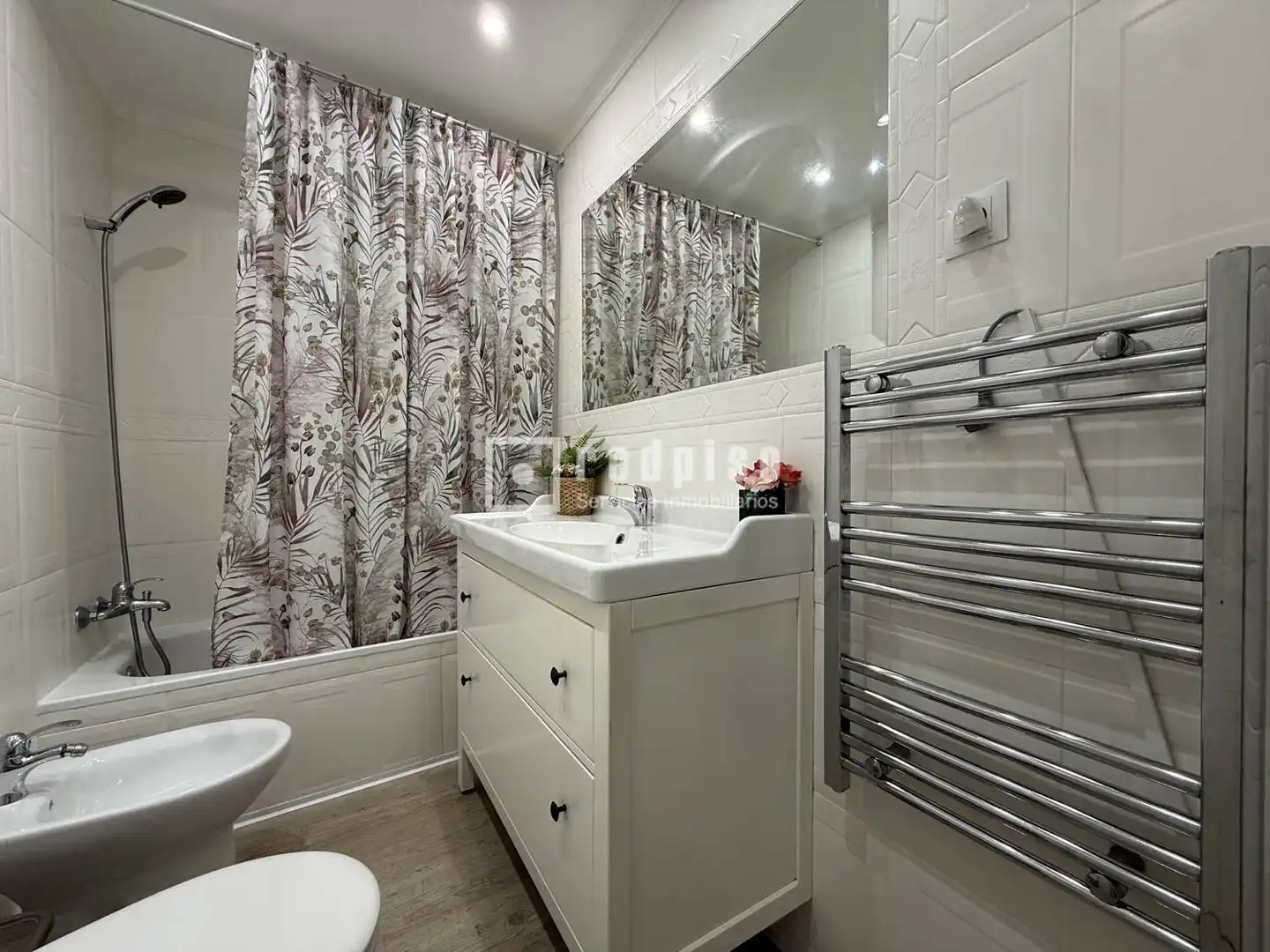 Bathroom of Flat for sale in Málaga