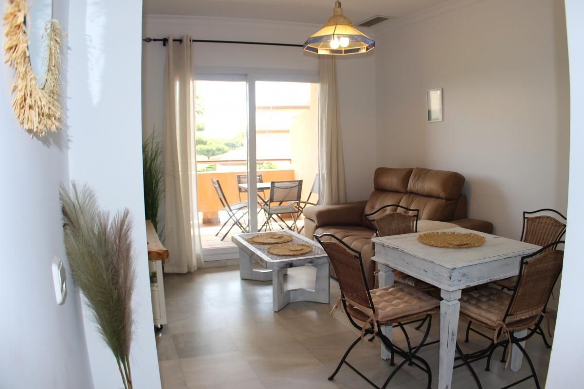 Living room of Flat for sale in Chiclana de la Frontera  with Air Conditioner and Community pool