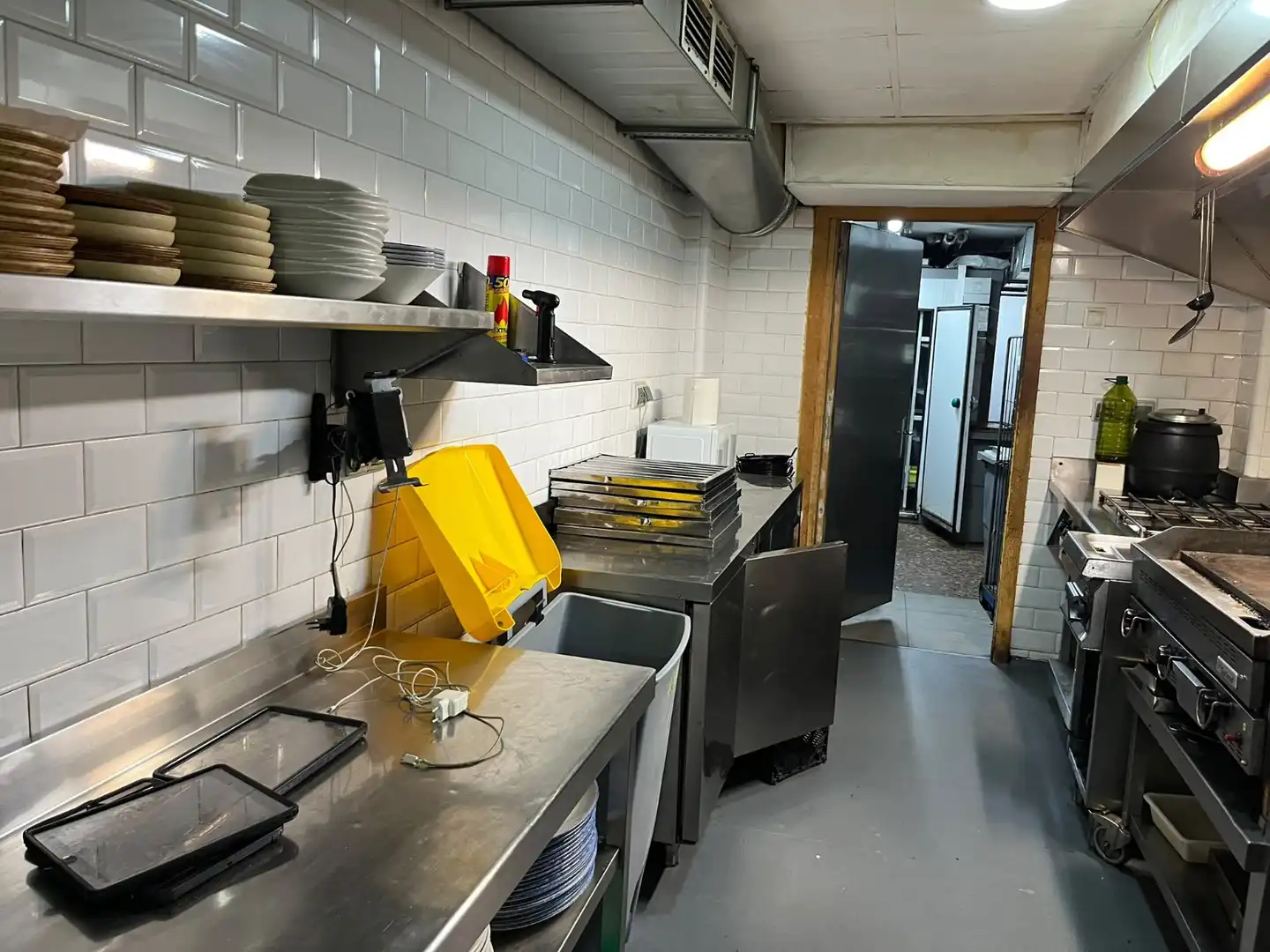 Business premises for transfer in Ciutat Vella, imagen 4