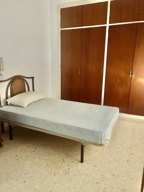 Flat for rent in Valdepasillas - La Paz - Huerta Rosales
