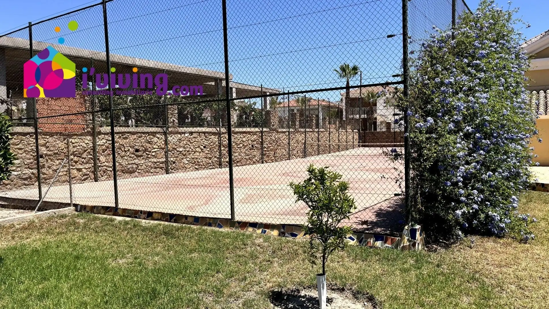 Parking of Houses for rent in Cantoria