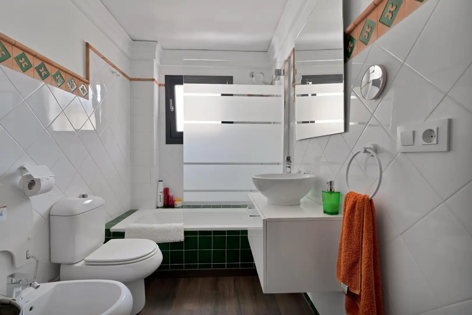 Baño de Casa o chalet en venta en La Alcaidesa con Terraza, Trastero y Piscina