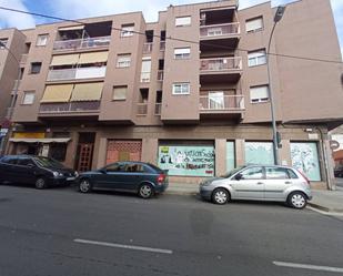 Vista exterior de Local en venda en Mataró amb Aire condicionat