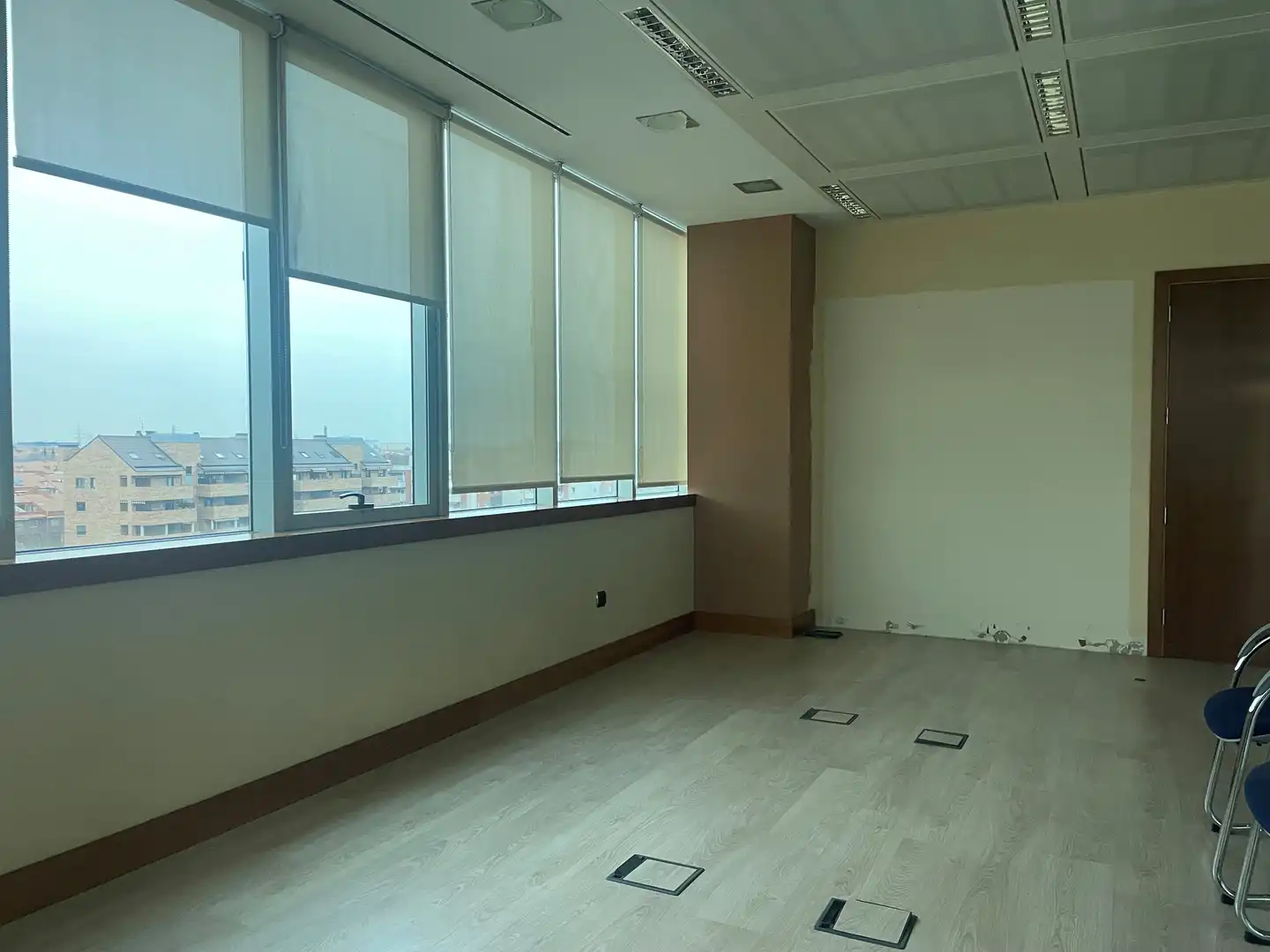 Office for sale in Alcalá de Henares  with Air Conditioner, Heating and Storage room