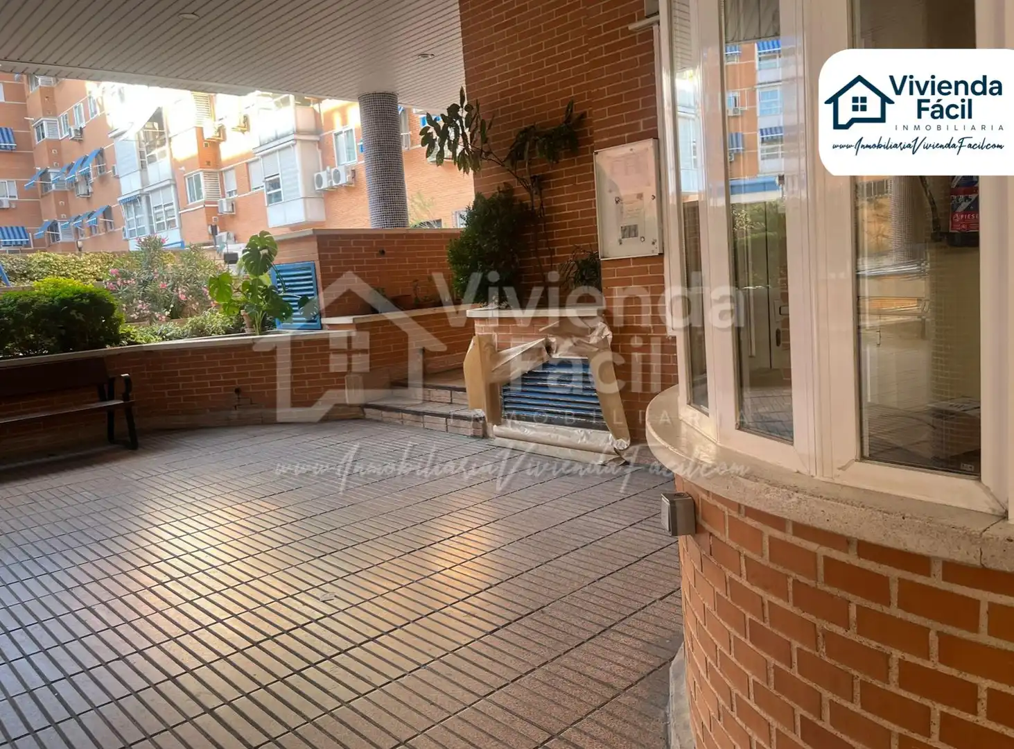 Flat for sale in Calle de María Tubau, Las Tablas