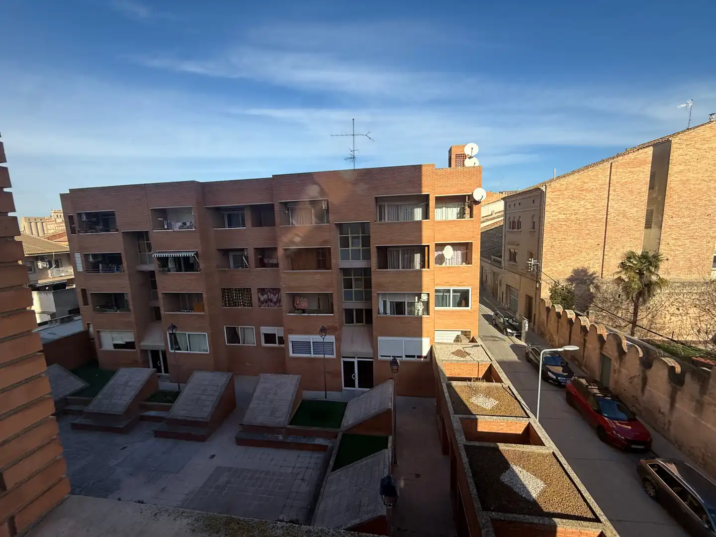 Exterior view of Duplexes for sale in Tàrrega  with Heating, Oven and Balcony