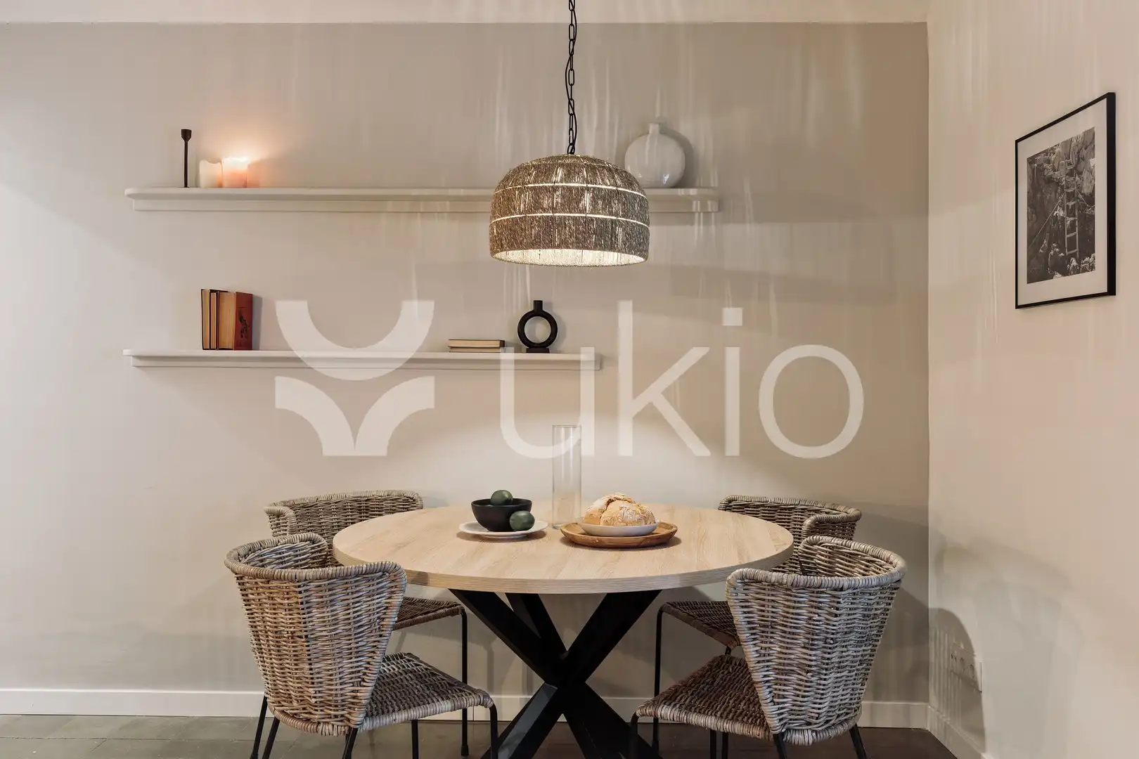 Cocina de Apartamento de alquiler en Barcelona con Aire acondicionado, Calefacción y Amueblado