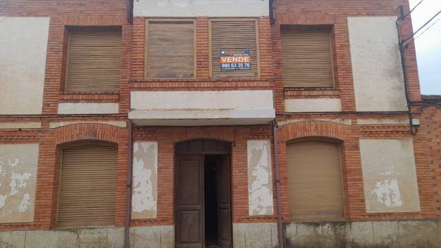 Casa-chalet en Venta en Calle Alfonso XIII, 29 en Granucillo