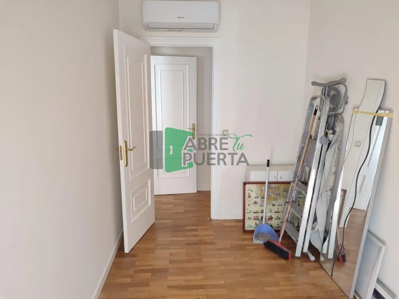 Apartments for rent in Ourense Capital   with Heating, Parquet flooring and Terrace