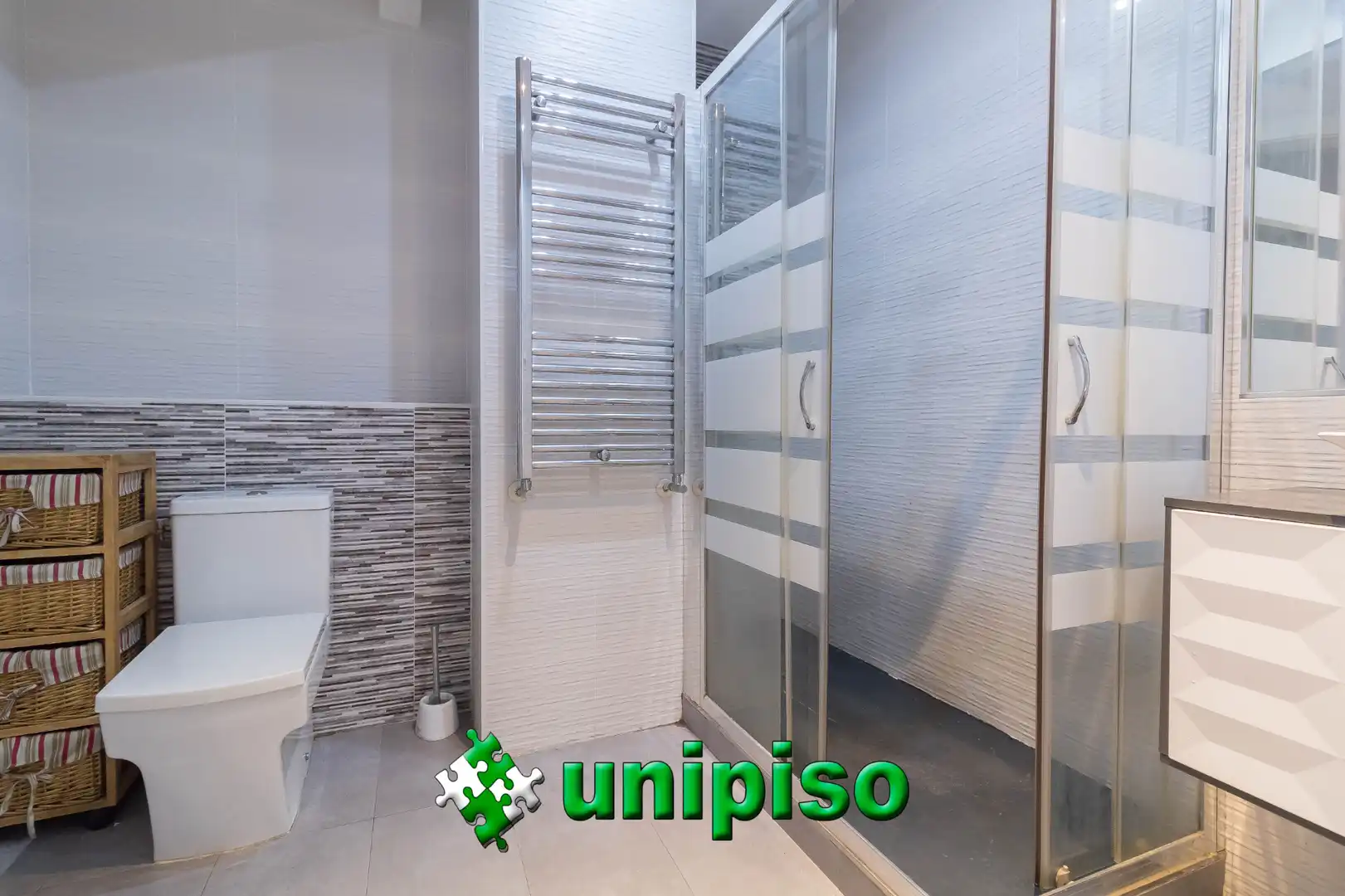 Baño de Piso en venta en Leganés con Aire acondicionado, Calefacción y Terraza
