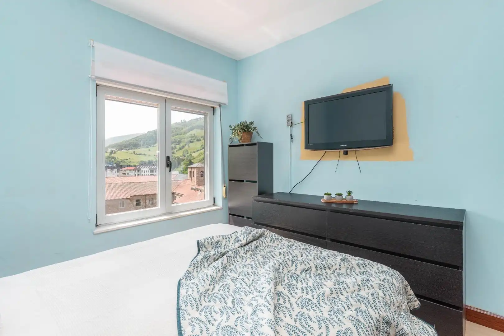Bedroom of Flat for sale in Cangas del Narcea  with Heating and Furnished