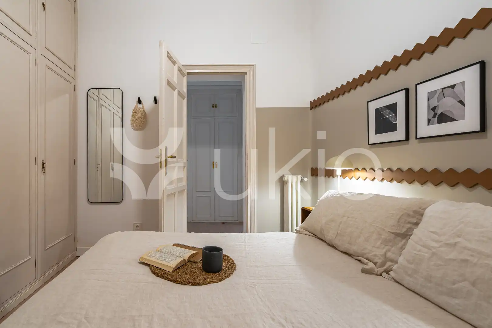 Habitación de Apartamento de alquiler en Madrid con Aire acondicionado, Calefacción y Amueblado