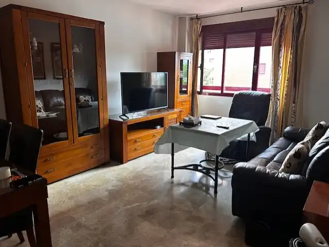 Wohnzimmer von Wohnung zur Miete in Córdoba mit Klimaanlage, Heizung und Möbliert
