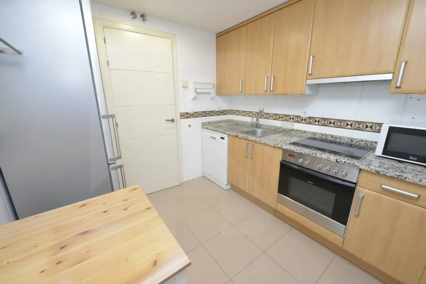 Küche von Wohnung zur Miete in Madrid mit Klimaanlage, Heizung und Abstellraum