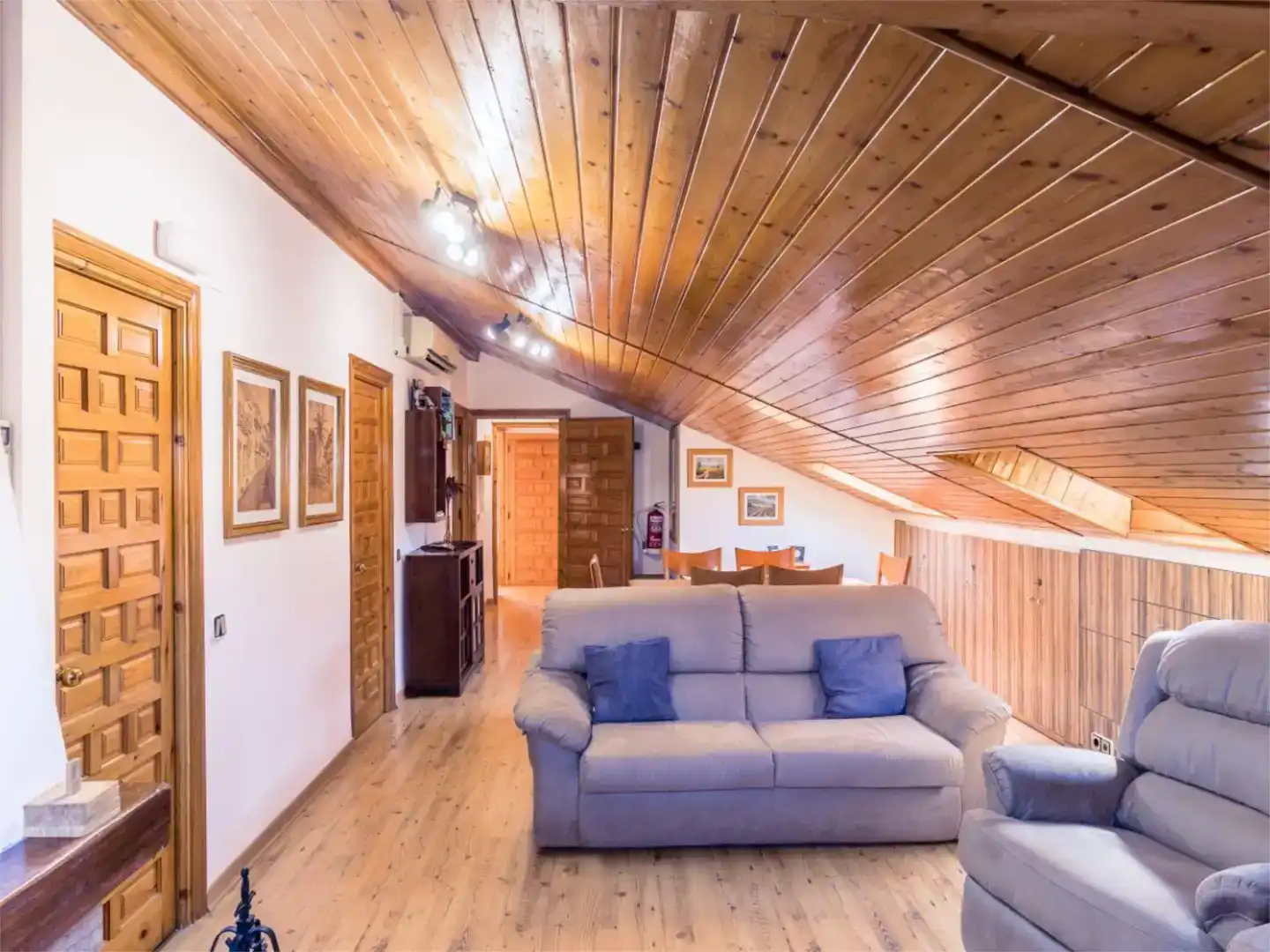 Living room of Flat for rent in  Toledo Capital  with Air Conditioner
