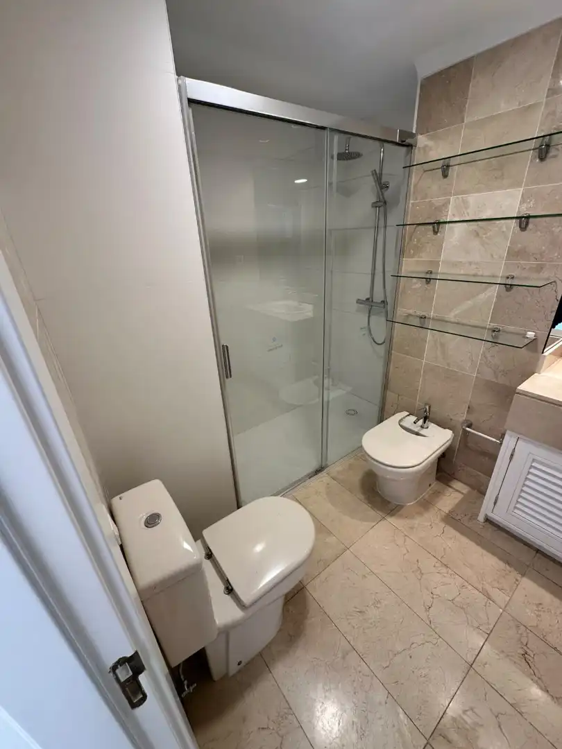 Baño de Piso en venta en Las Palmas de Gran Canaria con Aire acondicionado y Trastero