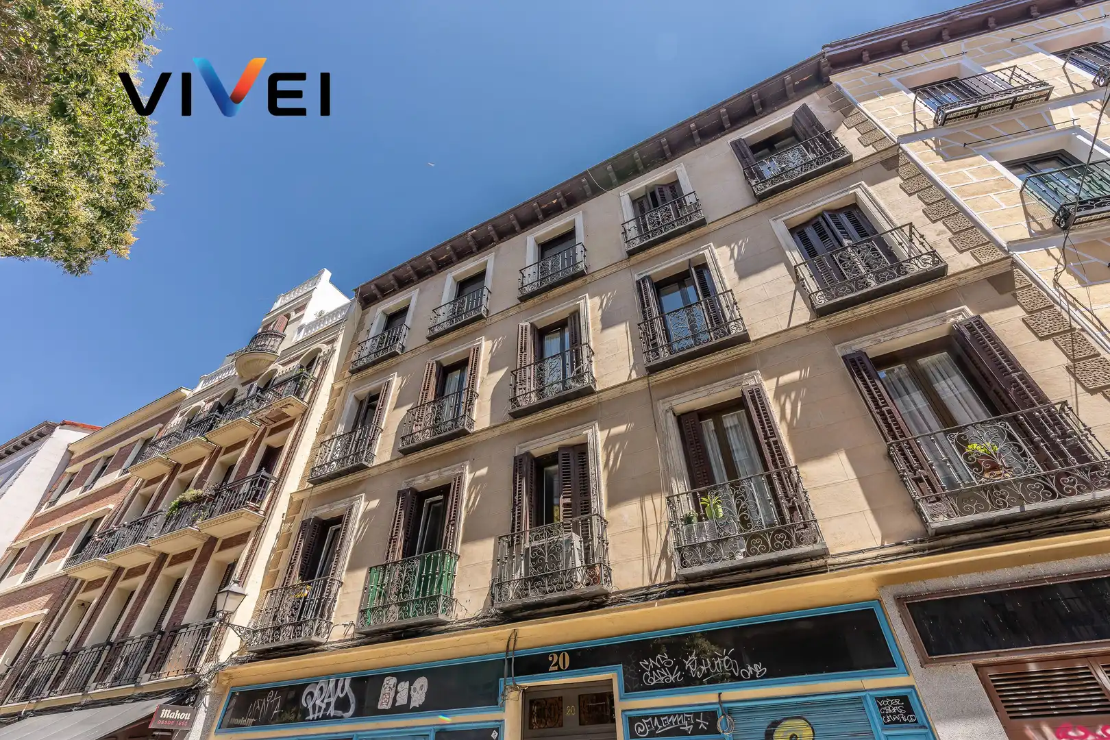 Exterior view of Flat for sale in Madrid  with Balcony