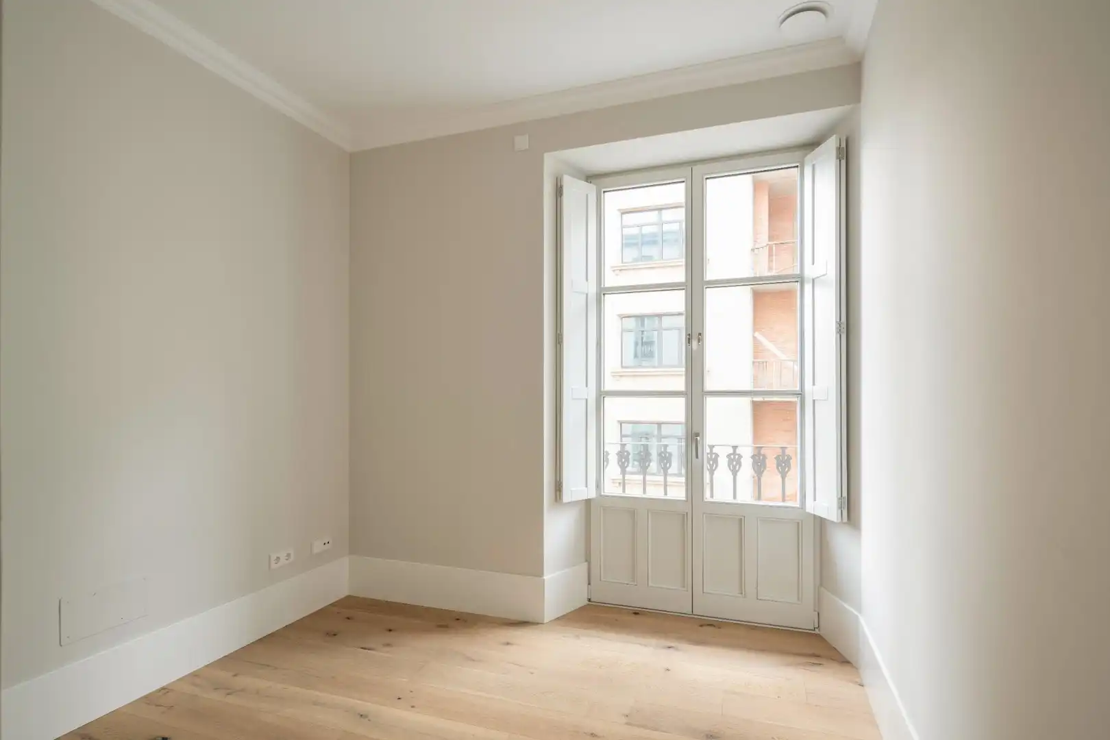 Bedroom of Flat for sale in A Coruña Capital   with Parquet flooring and Balcony