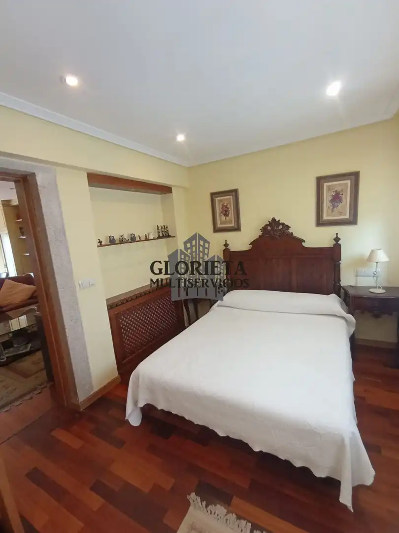 Habitación de Casa adosada en venta en Baiona con Calefacción, Parquet y Terraza