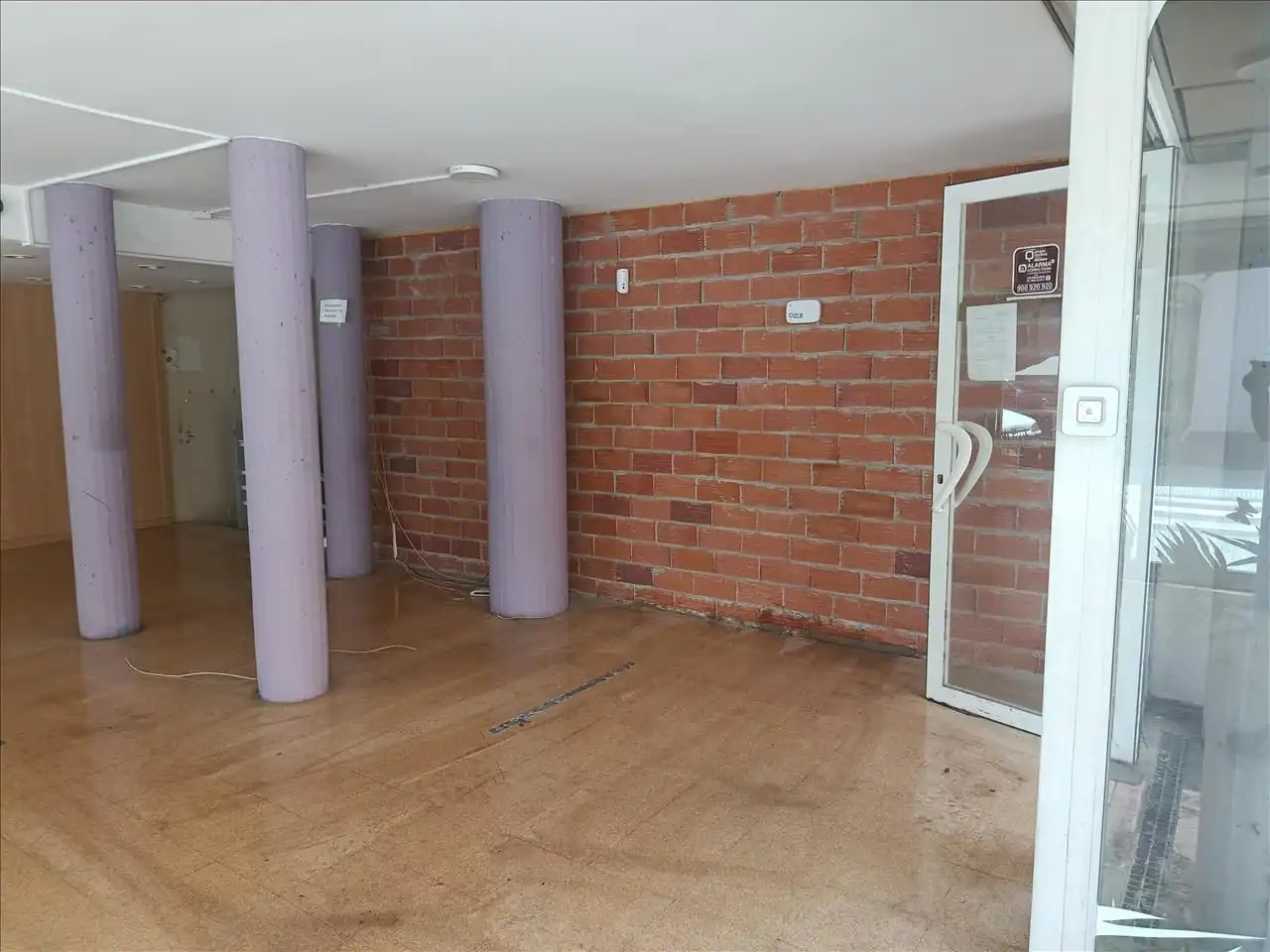 Business premises for sale in Calle Alfonso Iv Setenta-Y-Tres-Y-Setenta-Y-Cinco, imagen 4