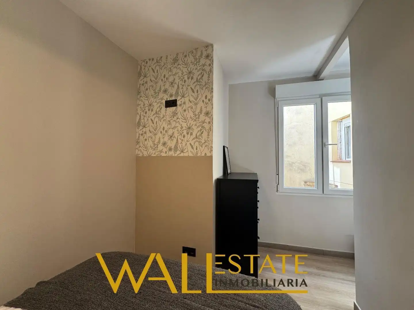 Exterior view of Flat for sale in Madrid  with Heating