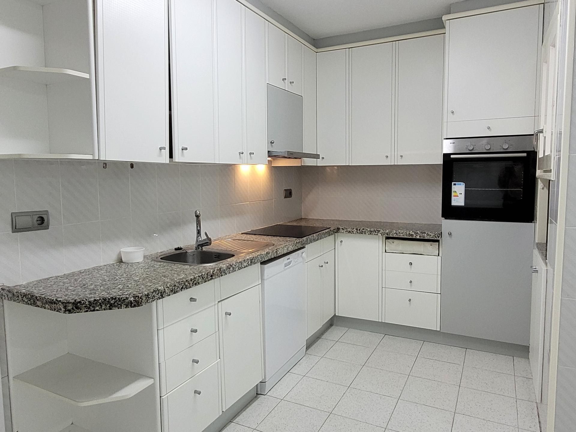 Kitchen of Flat for sale in Mollerussa  with Heating, Oven and Balcony