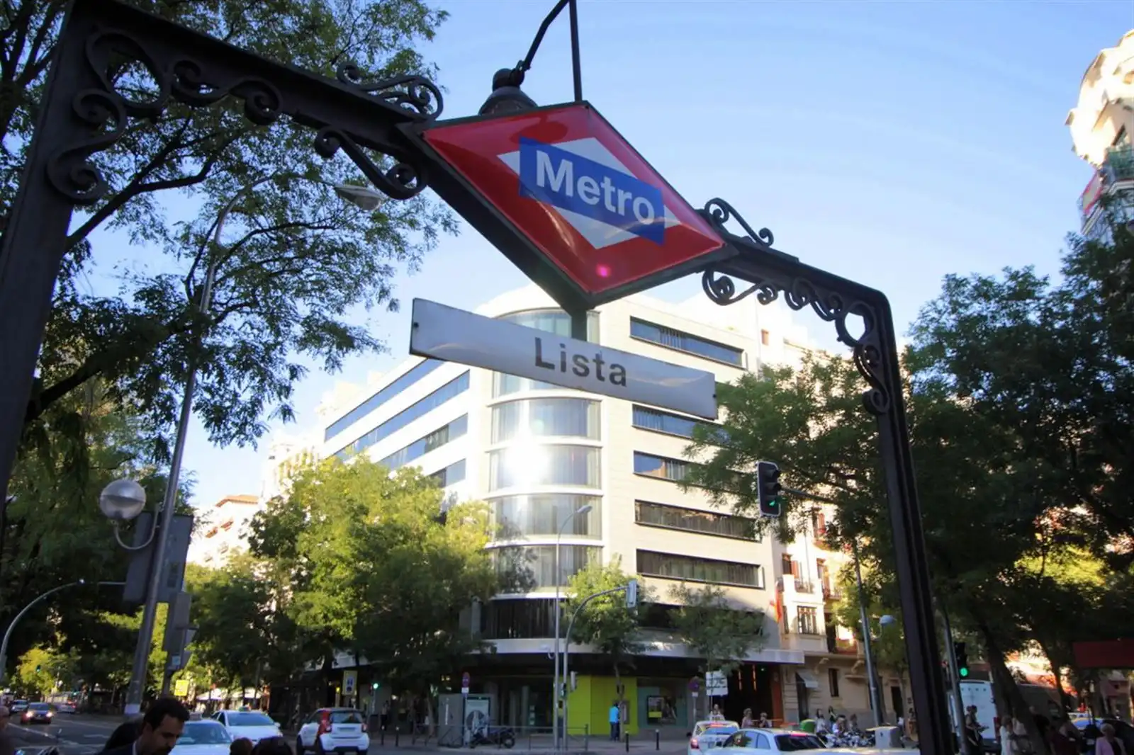 Exterior view of Study for rent in Madrid  with Air Conditioner, Heating and Furnished