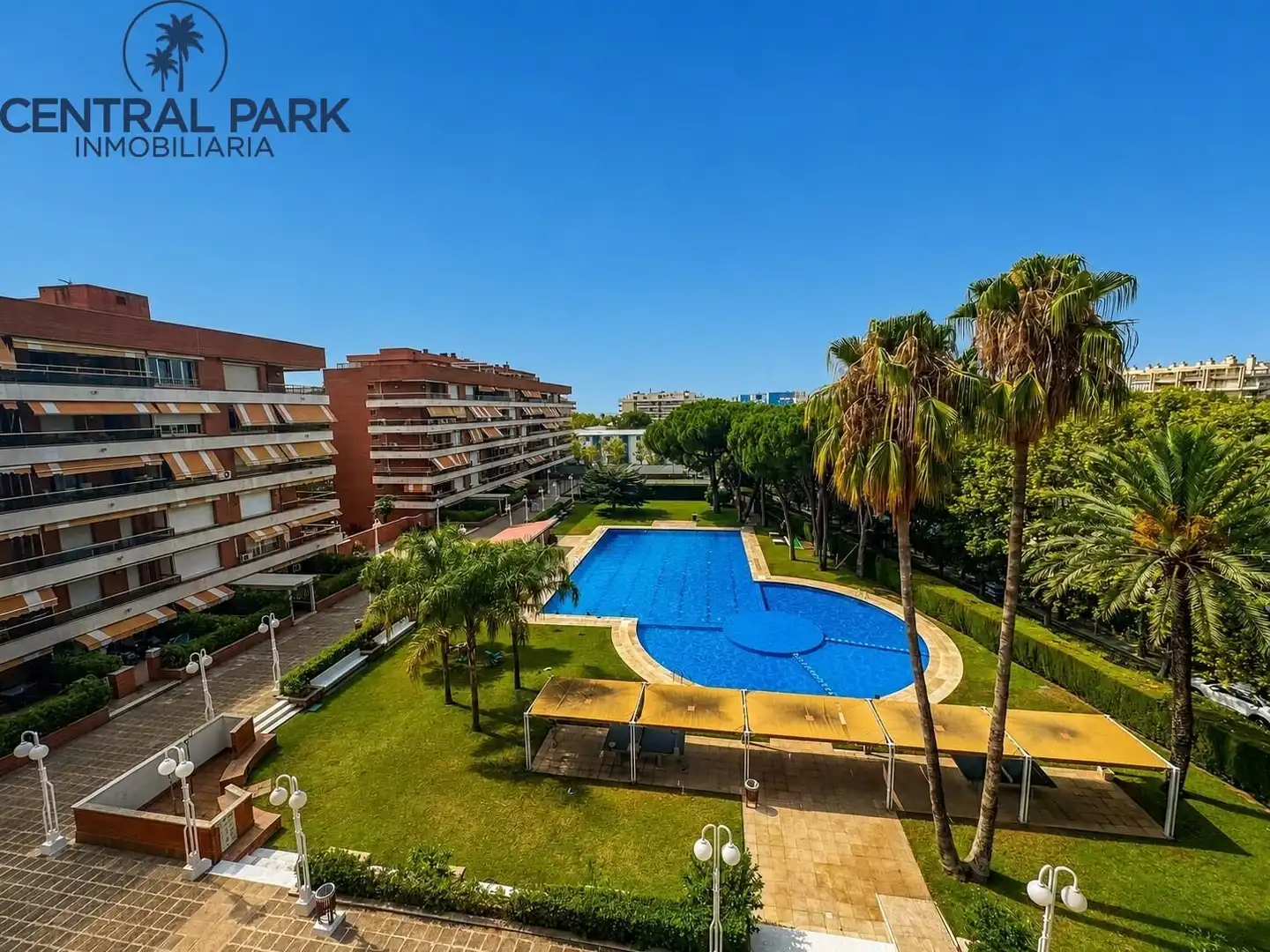Apartament amb piscina en venda a Calle MADRID