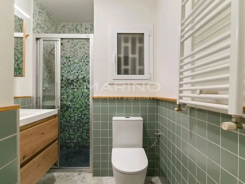 Baño de Piso en venta en Barcelona con Balcón