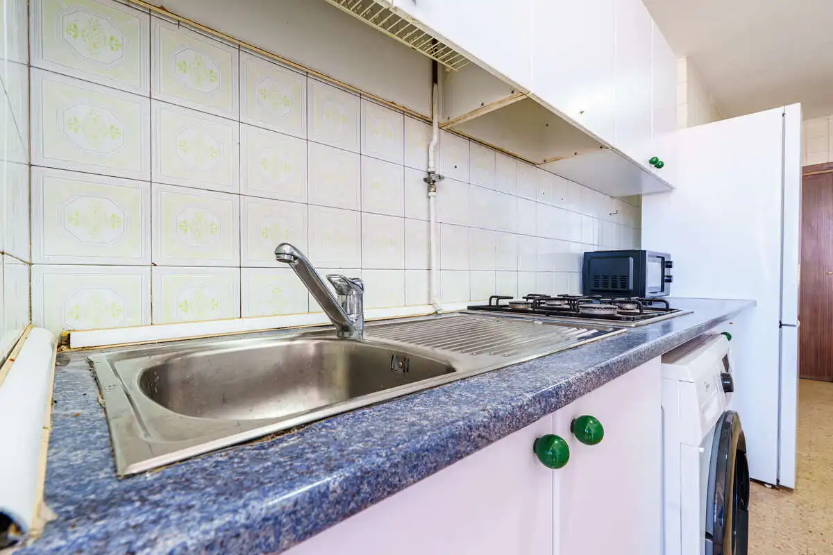 Küche von Wohnung zum Verkauf in Madrid mit Heizung, Terrasse und Ofen