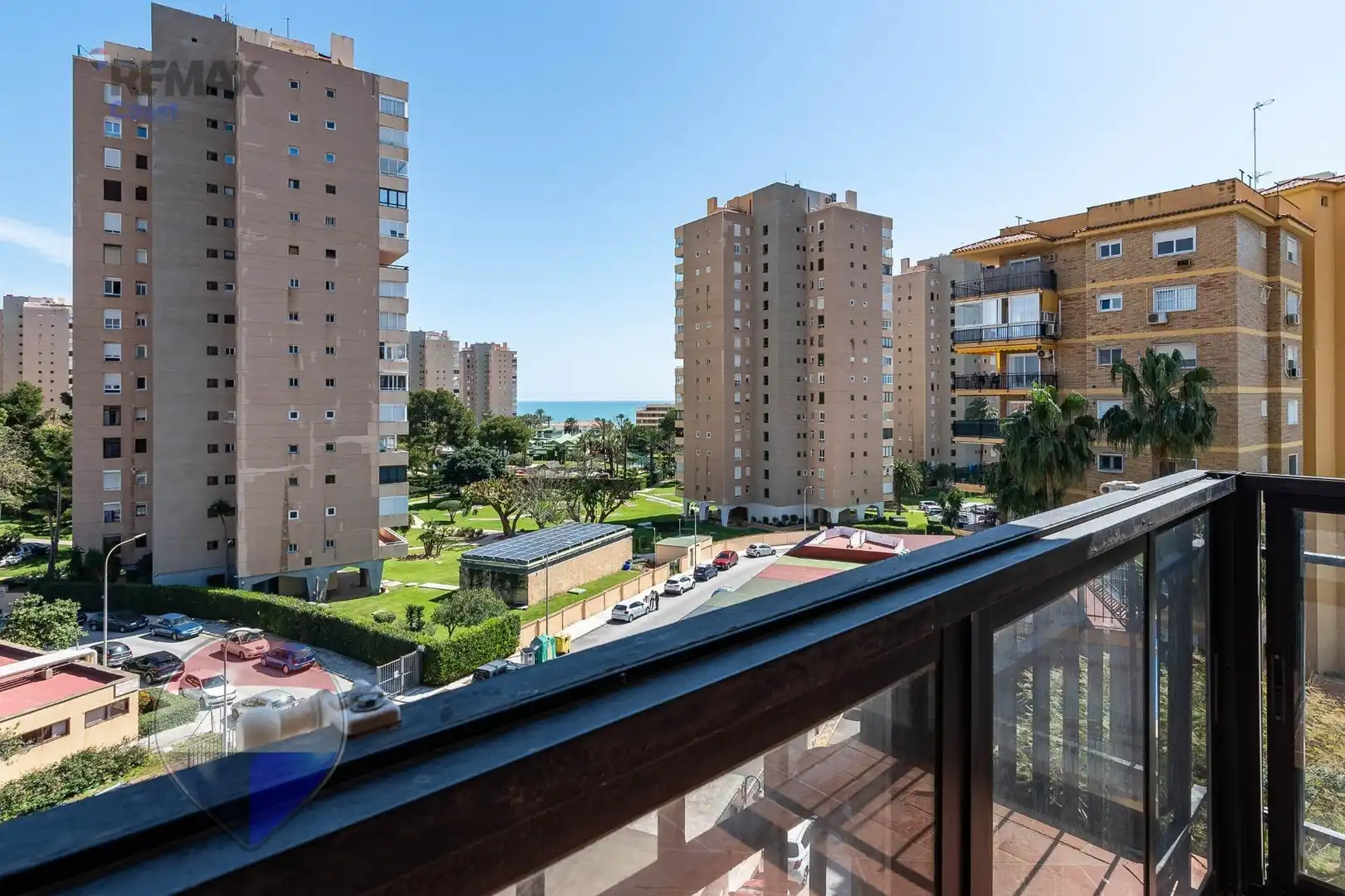Vista exterior de Piso en venta en Torremolinos con Aire acondicionado, Terraza y Piscina comunitaria