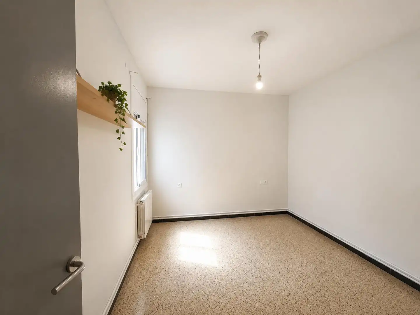 Bedroom of Flat for sale in Sabadell  with Heating, Oven and Balcony