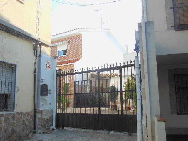 Casa adosada en Venta en Pz/ Fuente Vieja en Centro