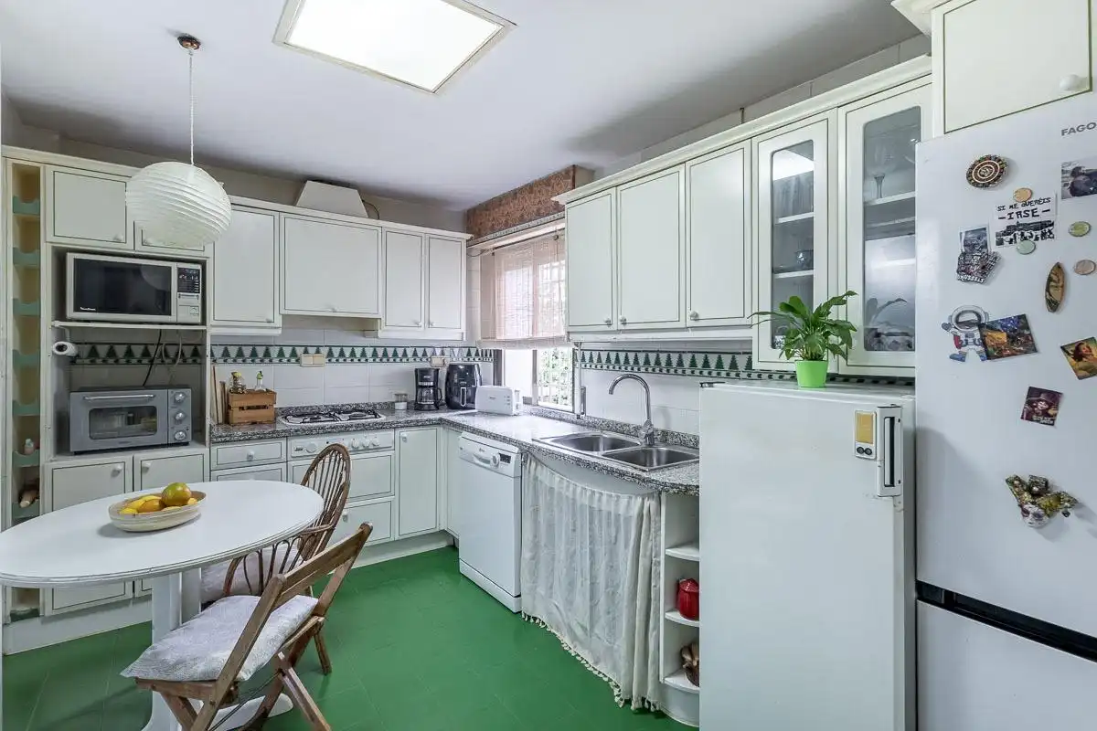Cocina de Casa o chalet en venta en Cájar con Calefacción, Jardín privado y Piscina